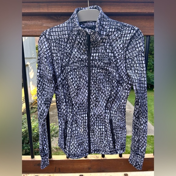 Lululemon Define Jacket *Luxtreme Tectonic Jacquard White Black - Picture 3 of 6